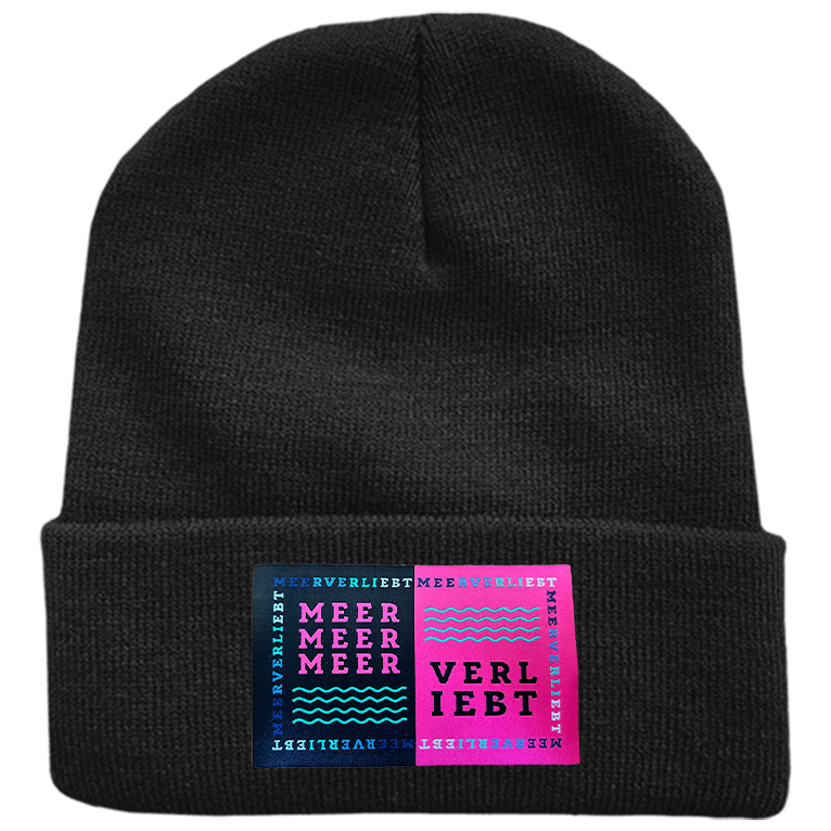 Meerverliebt Collage Beanie Schwarz