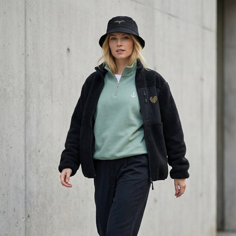 Shop the Look - Damen | Laut. Schön. Leo!