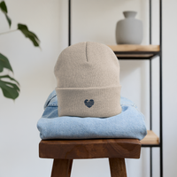 Wellenherz - Bestickte Wintermütze - Beige
