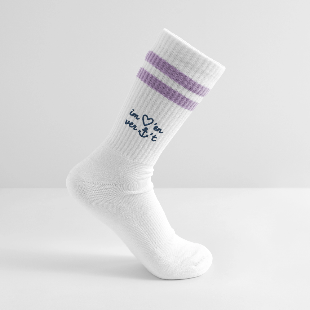 Im Herzen verankert Stick - Gestreifte Tennissocken - Weiß/Flieder 