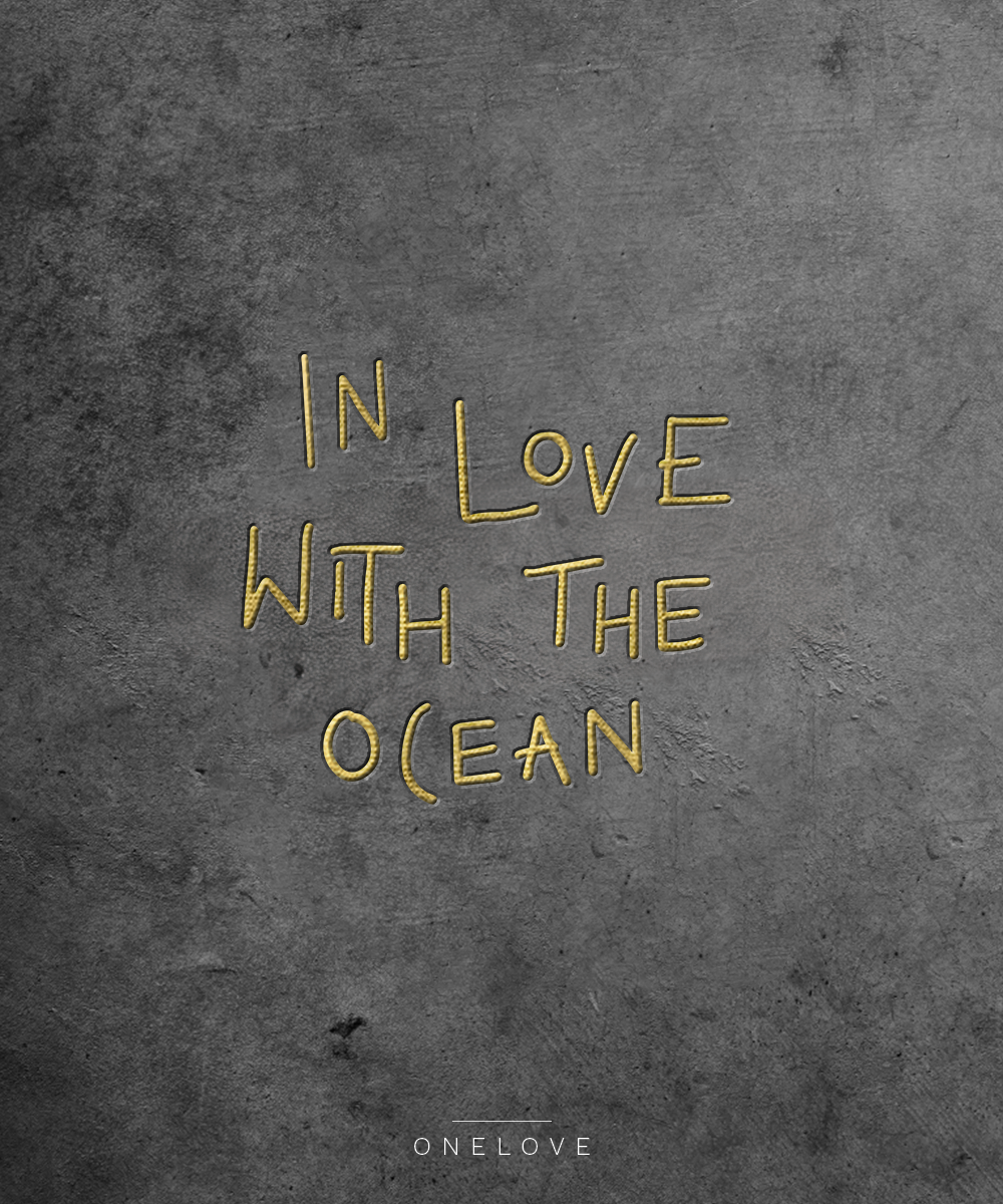 In love with the ocean Stick - Unisex Hoodie