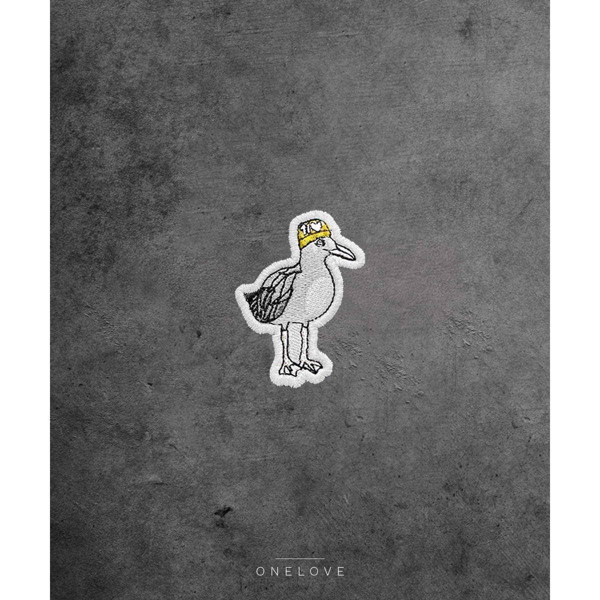 Hauk – Damen Shirt | 100% Bio-Baumwolle | Edler Stick